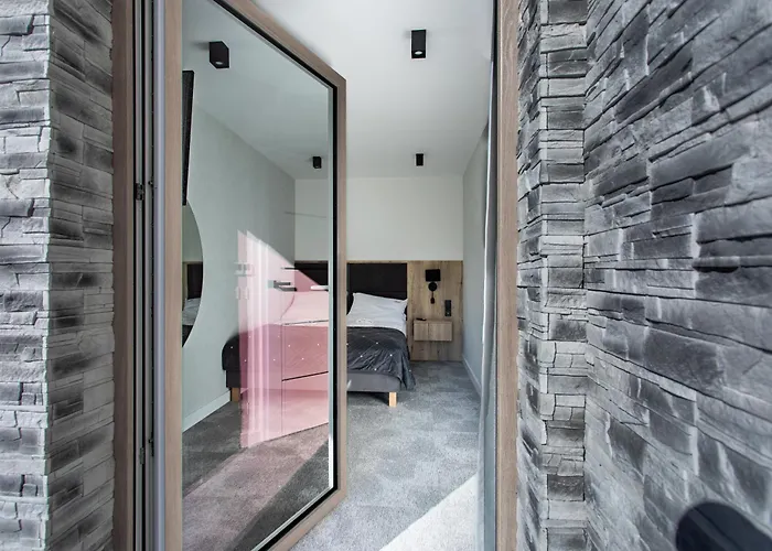 Mountain Spring * 斯克拉斯卡波伦巴