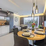 Апартаменты Mountain Spring- Premium 4-8 Os Z Jacuzzi, Sauna I Basenem W Cenie - Widok Na Gory