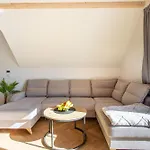 Апартаменты Mountain Spring- Premium 4-8 Os Z Jacuzzi, Sauna I Basenem W Cenie - Widok Na Gory *