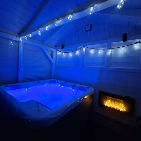 Mountain Spring- Premium 4-8 Os Z Jacuzzi, Sauna I Basenem W Cenie - Widok Na Gory Шклярска-Поремба
