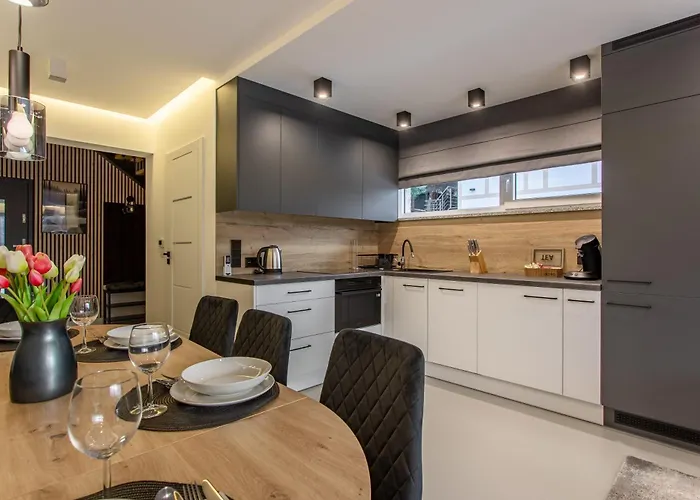 Mountain Spring Apartment *